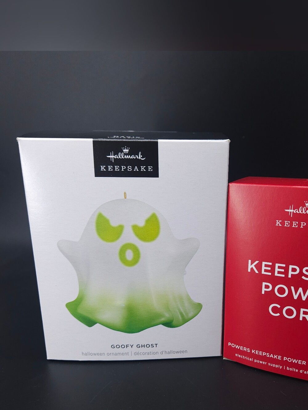 New Hallmark Goofy Ghost Ornament w/Keepsake Power Cord